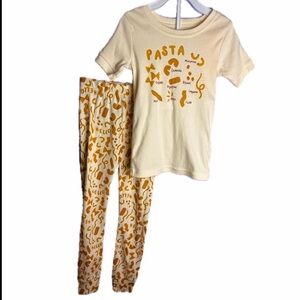 NWT Old Navy Short Sleeve Long Pants Pasta Graphic Pajama Set